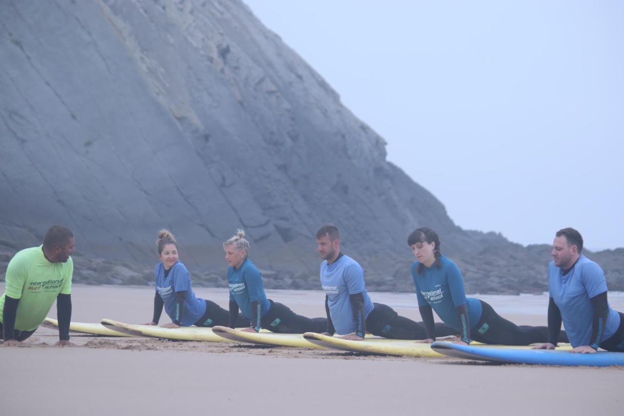 Отель International Surf School & Camp Сагреш Экстерьер фото